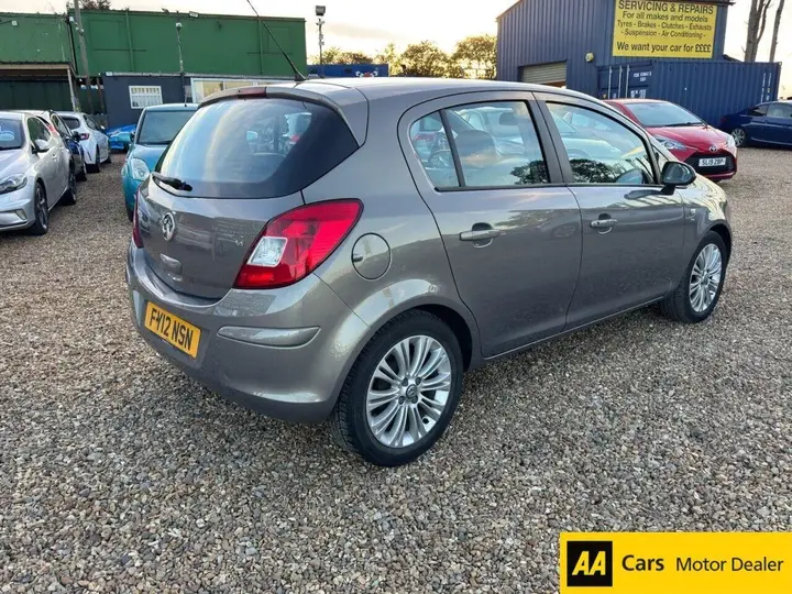 Vauxhall Corsa 2012 photo 5