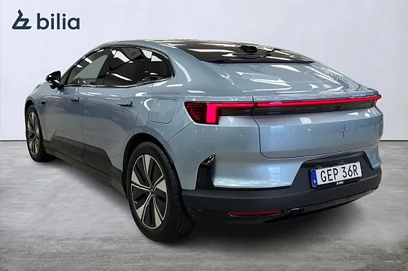 Polestar 4 2026 photo 2