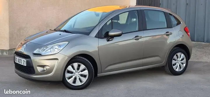 Citroen C3 2010 photo 4