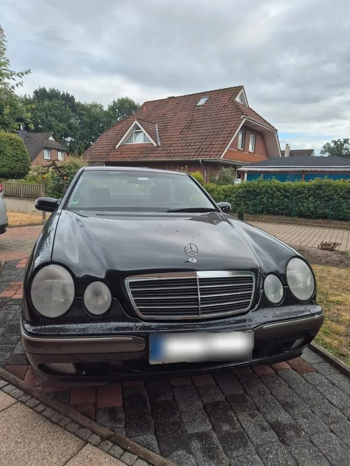 Mercedes-Benz Eklasse