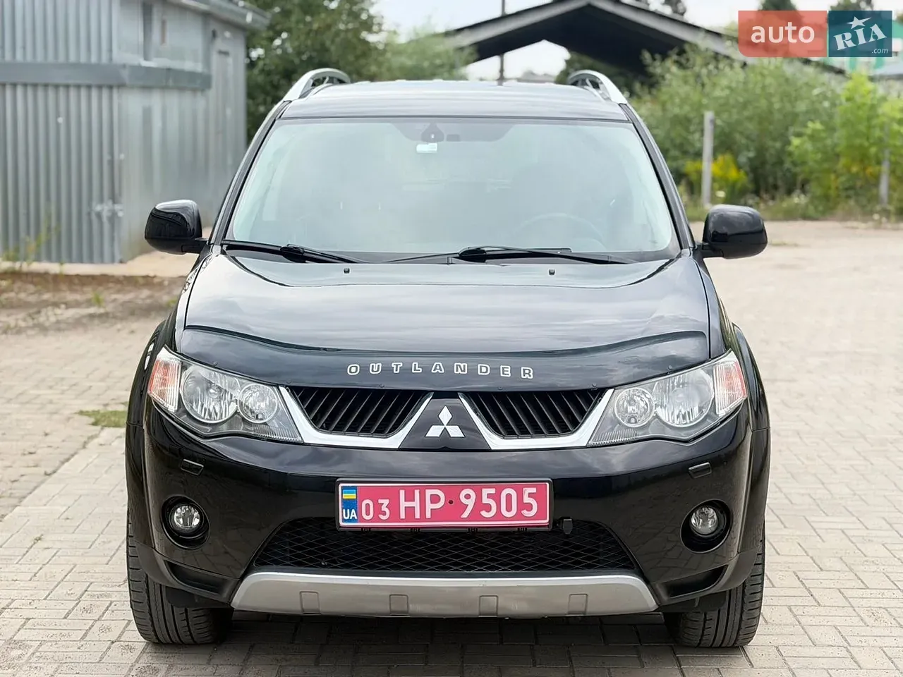 Mitsubishi Outlander 2009 photo 2