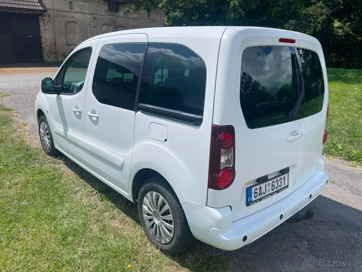 Peugeot Partner 2017 photo 2