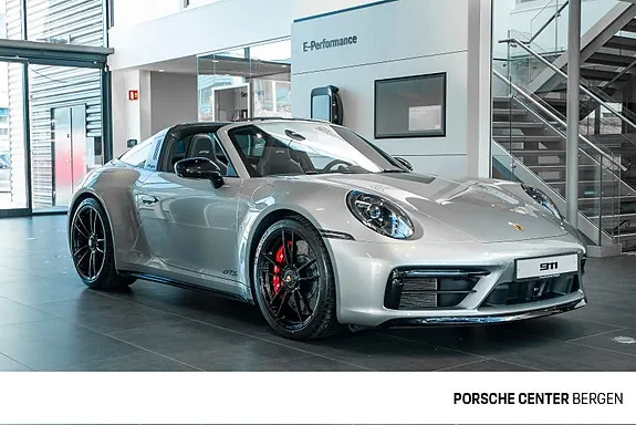 Porsche 911 Targa 4 Gts