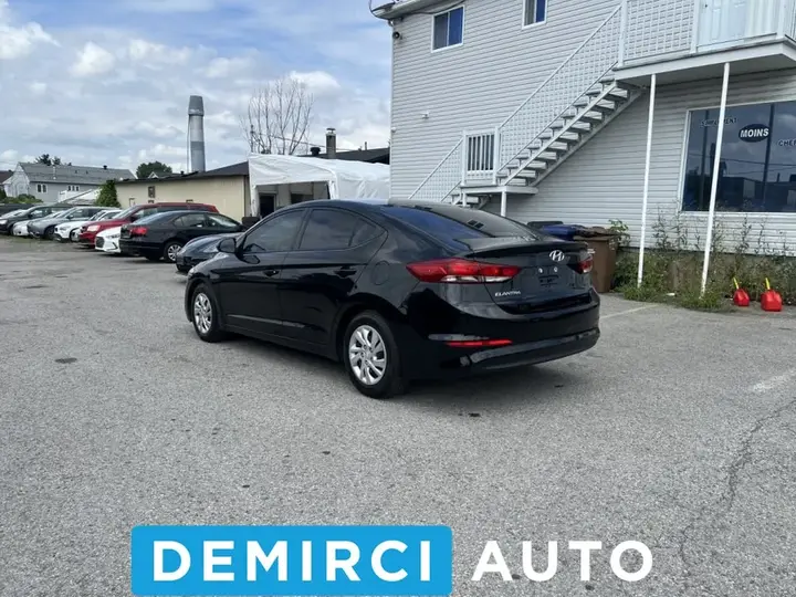 Hyundai Elantra 2017 photo 5