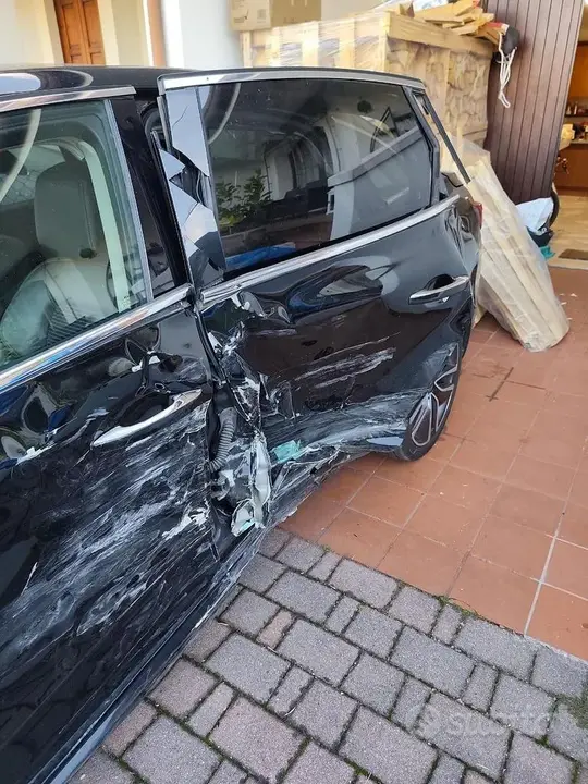 Renault Talisman 2016 photo 4