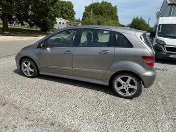 Mercedes-Benz B200Cdi 2006 photo 2