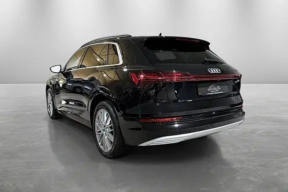 Audi E-Tron 2022 photo 5