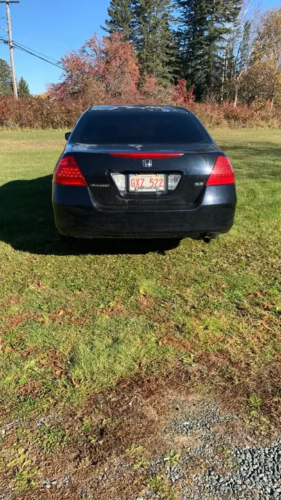 Honda Accord 2006 photo 2