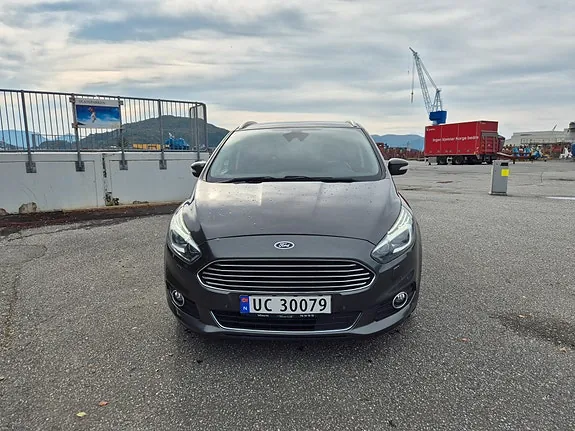 Ford S-Max 2018 photo 2