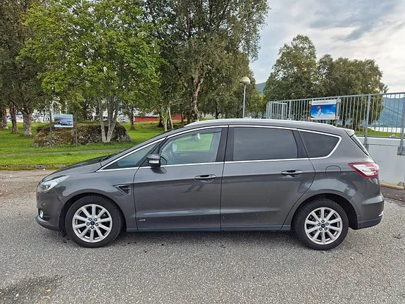 Ford S-Max 2018 photo 3