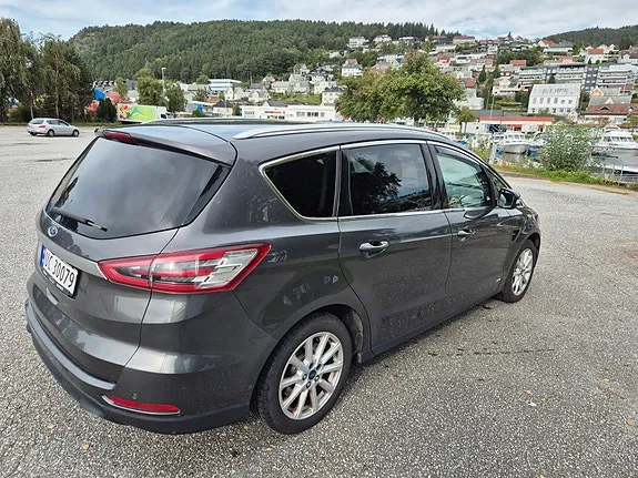 Ford S-Max 2018 photo 4