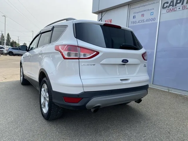 Ford Escape 2016 photo 3