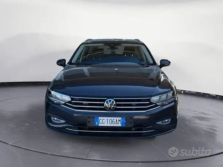Volkswagen Passat Variant 2021 photo 2