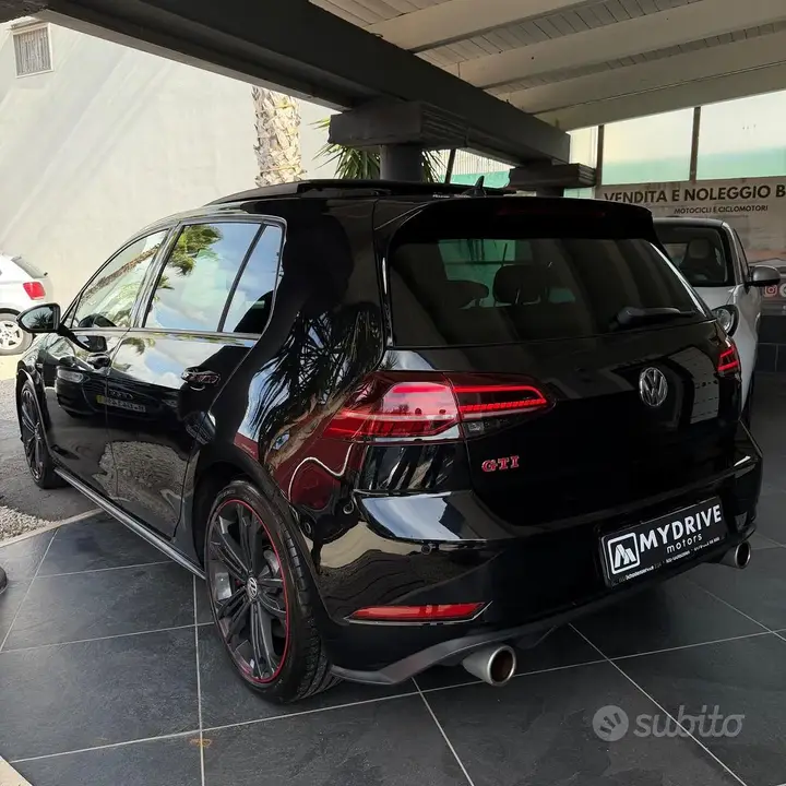 Volkswagen Golf Gti 2018 photo 3