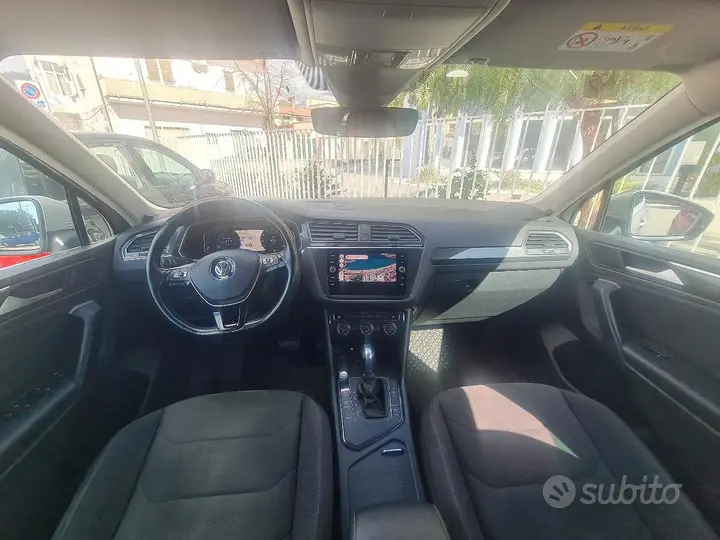 Volkswagen Tiguan 2019 photo 2