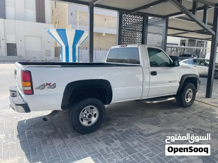 GMC Sierra 2001 photo 3