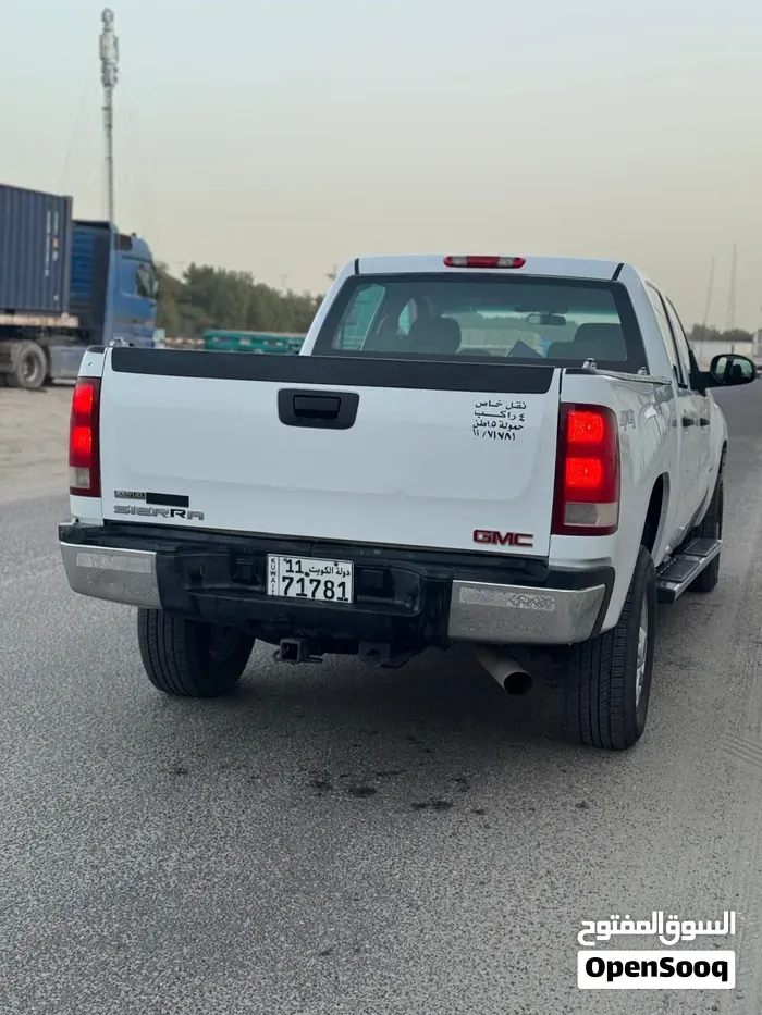 GMC Sierra 2001 photo 5