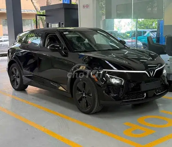 Vinfast Vf7