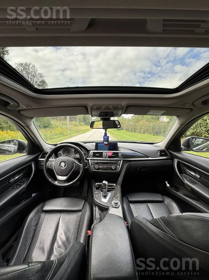 BMW 320 2013 photo 5