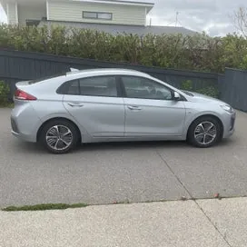 Hyundai Ioniq 2021 photo 2