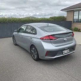 Hyundai Ioniq 2021 photo 3