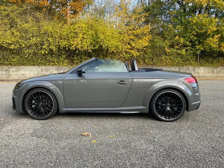 Audi Tt 2021 photo 2