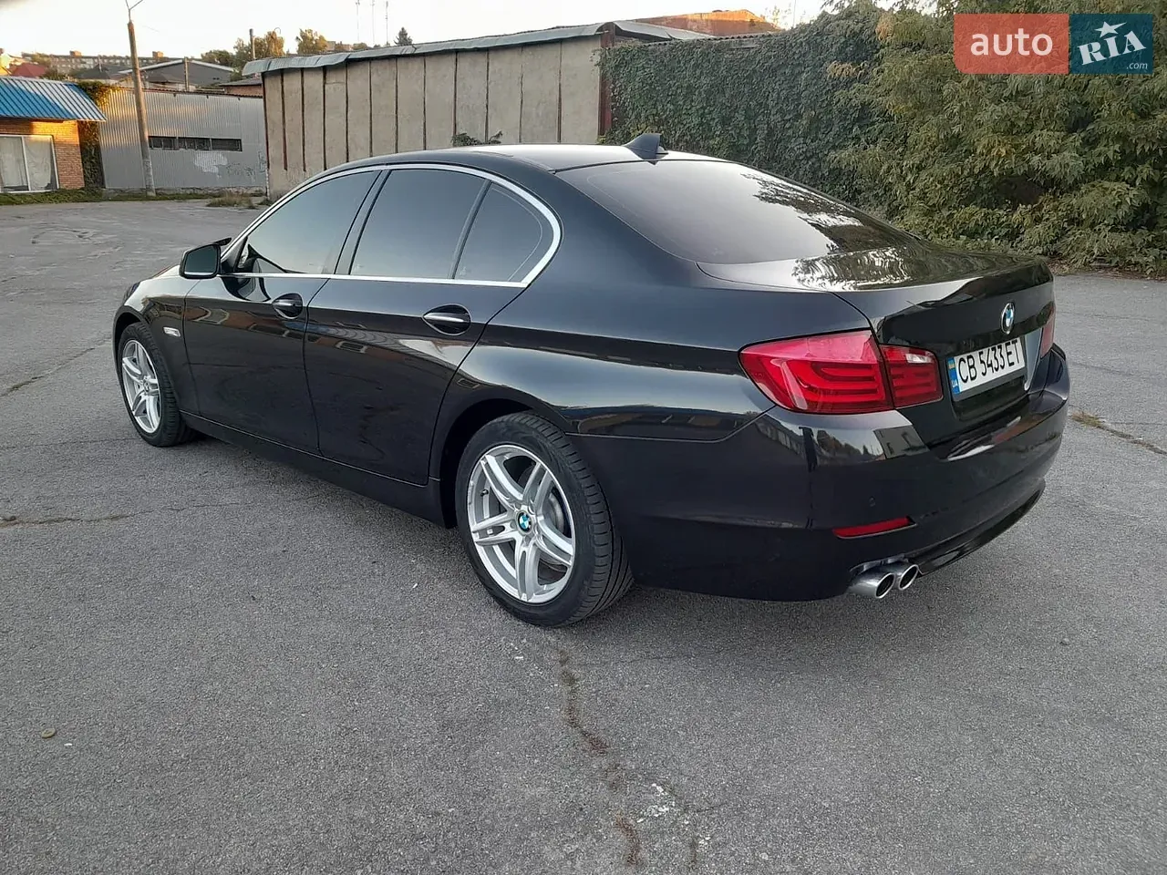 BMW 5 Series 2010 photo 3