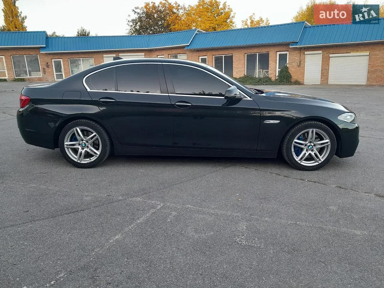 BMW 5 Series 2010 photo 4