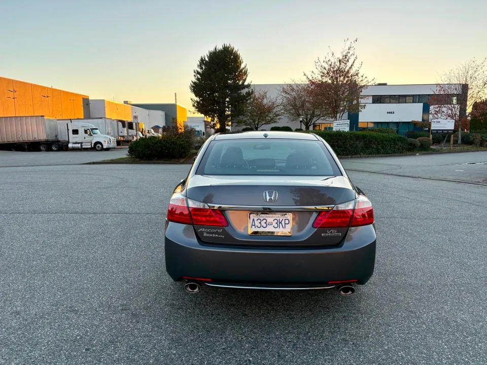 Honda Accord 2014 photo 2