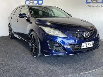 Mazda Atenza 2011 photo 2