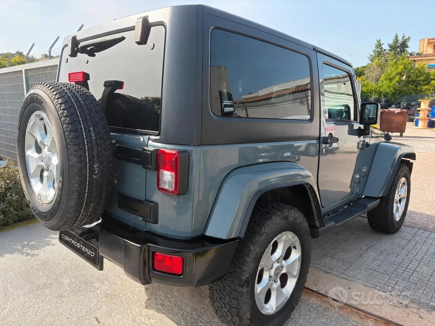 Jeep Wrangler 2015 photo 3
