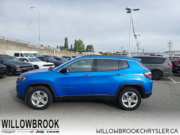 Jeep Compass 2024 photo 2