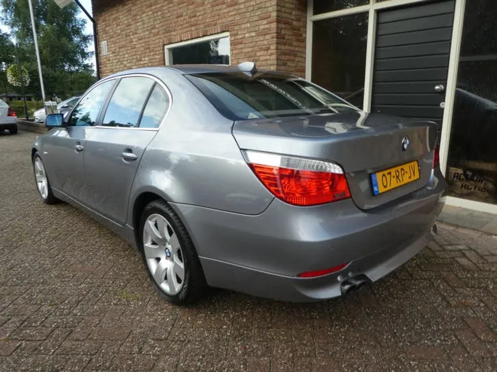 BMW 5 Series 2005 photo 3