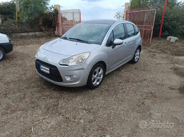Citroen C3 2011 photo 2