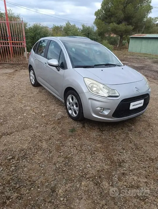Citroen C3 2011 photo 4