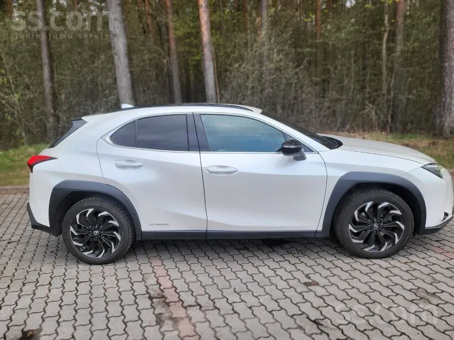 Lexus Ux 2021 photo 3