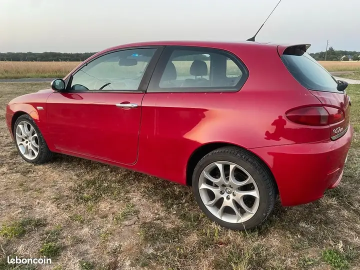 Alfa Romeo 147