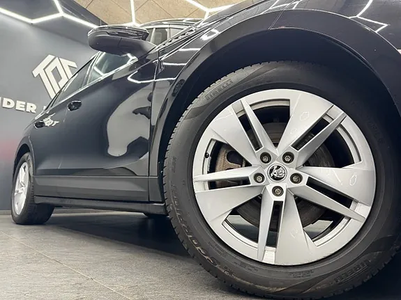 Skoda Enyaq 2022 photo 2