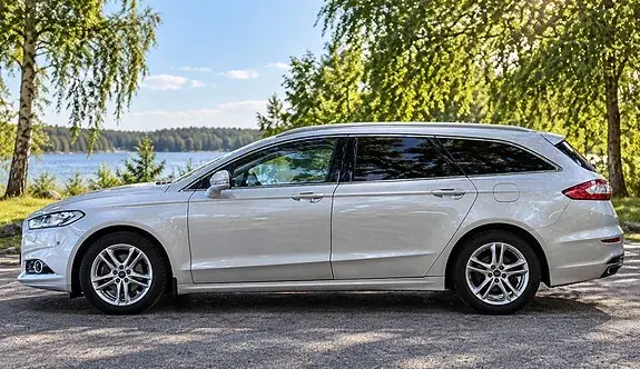 Ford Mondeo 2016 photo 3