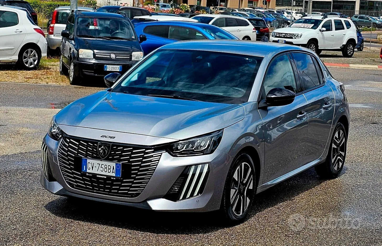 Peugeot 208