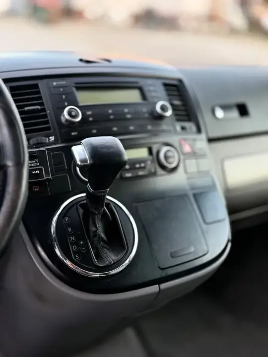 Volkswagen T5