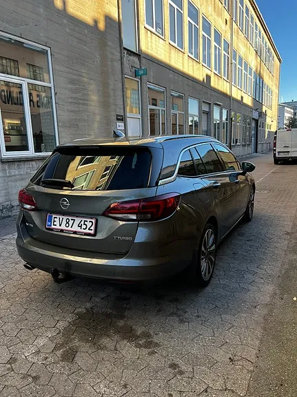 Opel Astra 2017 photo 4