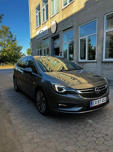 Opel Astra 2017 photo 3