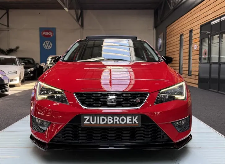 Seat Leon 2013 photo 2
