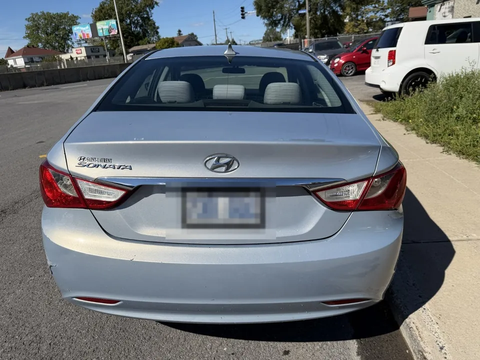 Hyundai Sonata 2011 photo 3