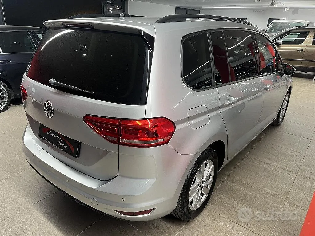 Volkswagen Touran 2019 photo 4