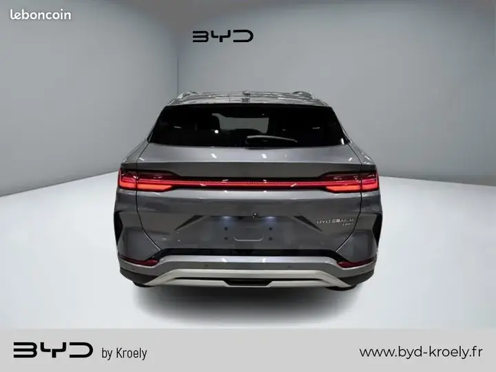 BYD Seal U 2025 photo 3
