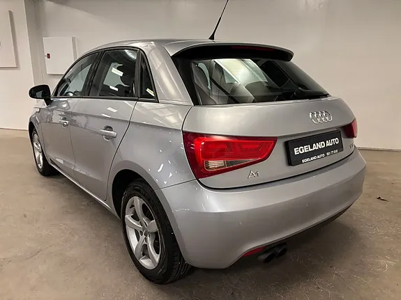 Audi A1 2014 photo 4