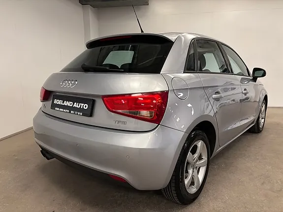 Audi A1 2014 photo 5