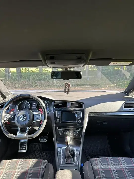 Volkswagen Golf 2014 photo 5